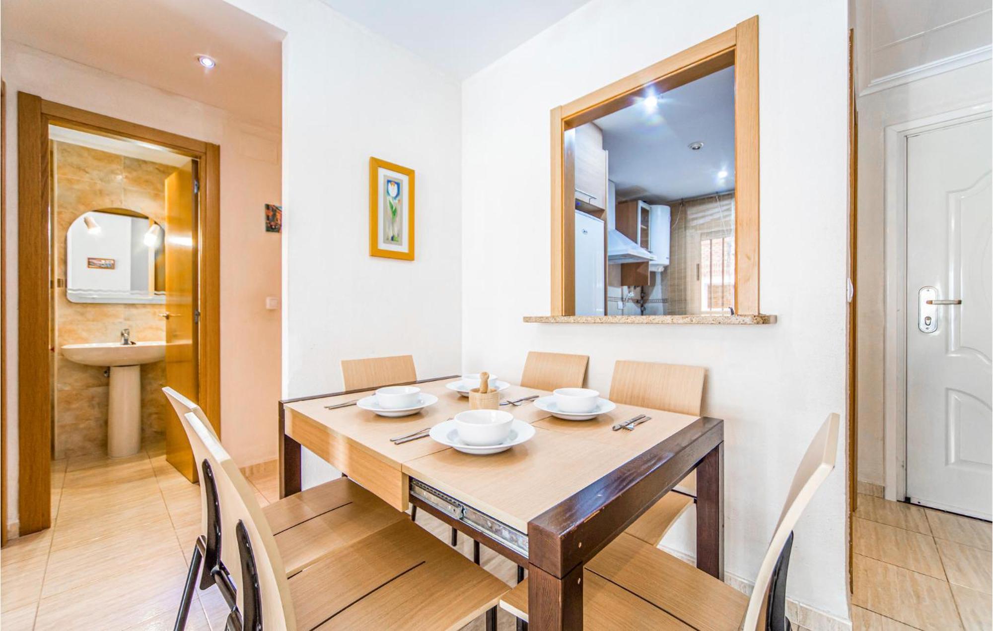 2 Bedroom Lovely Apartment In أوروبيسا ذيل مار المظهر الخارجي الصورة